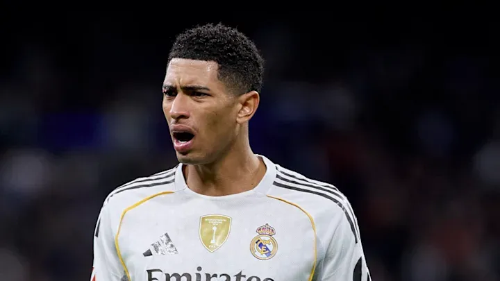 Real Madrid: 2 Kartu Merah, Tekanan Xabi Alonso Meningkat!