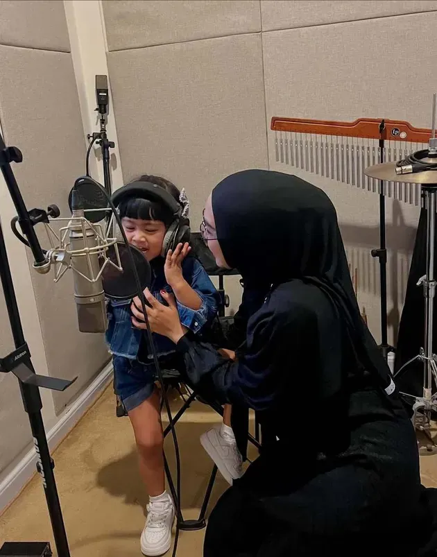 Moana Ricis Rekaman Lagu, Siap Jadi Penyanyi Cilik!