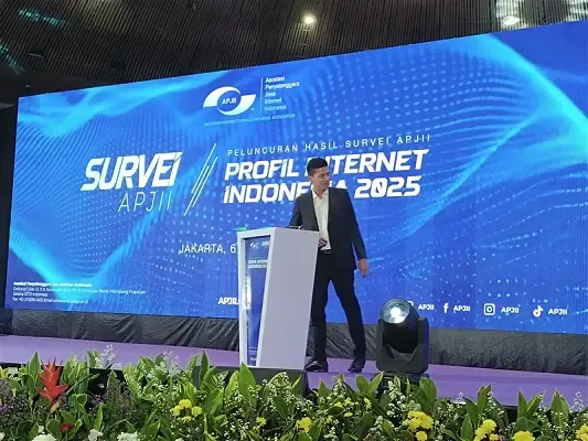 Internet Indonesia Capai 229 Juta Pengguna, Gen Z & Milenial Dominasi!