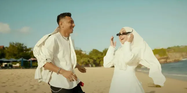 Kolaborasi Juan Reza & Ria Ricis "Siap Pinang Ko" Trending, Raih 170 Ribu Views dalam Jam!
