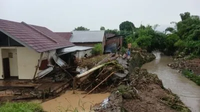 Pati Lumpuh Diterjang Banjir & Longsor, 9 Kecamatan Terdampak