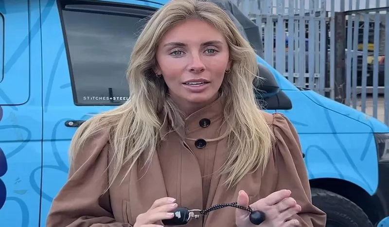 Bintang Porno Inggris Bonnie Blue Ditangkap di Bali, 19 Kostum Disita!