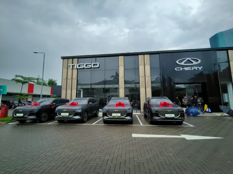 Chery Guncang Pasar Hybrid Indonesia: TIGGO 8 CSH Salip Pemain Lama, Tembus 6 Besar Merek Terlaris!