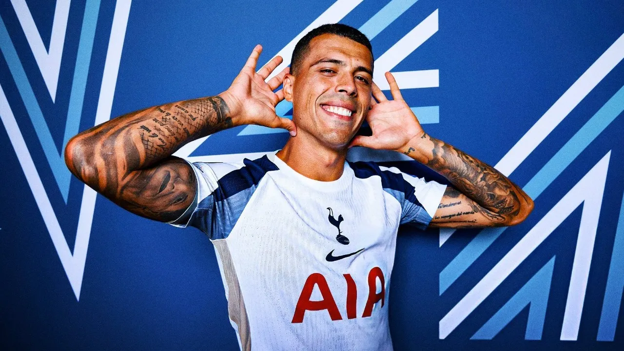 Pedro Porro Tetap! Tolak Transfer, Spurs Fullback Puji Frank!