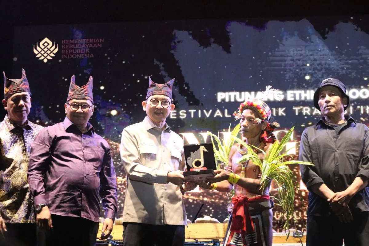 Bukittinggi Guncang! Festival Musik Tradisi "Pitunang Ethngroove" Sukses Besar!