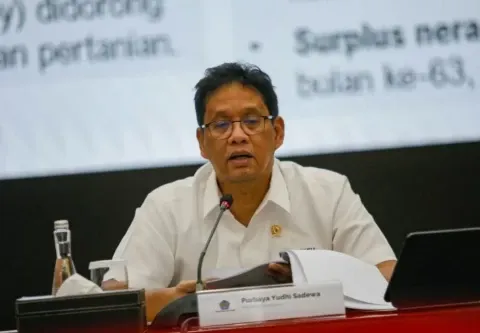 Purbaya Ancam Ganti Dirjen Anggaran Jika Subsidi Rp 498 T Lambat Cair!
