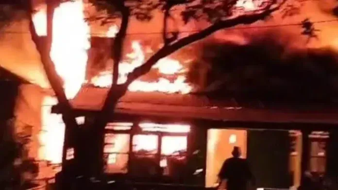 2 Rumah Guru Ngaji Ludes Terbakar, Kerugian Capai Rp80 Juta!