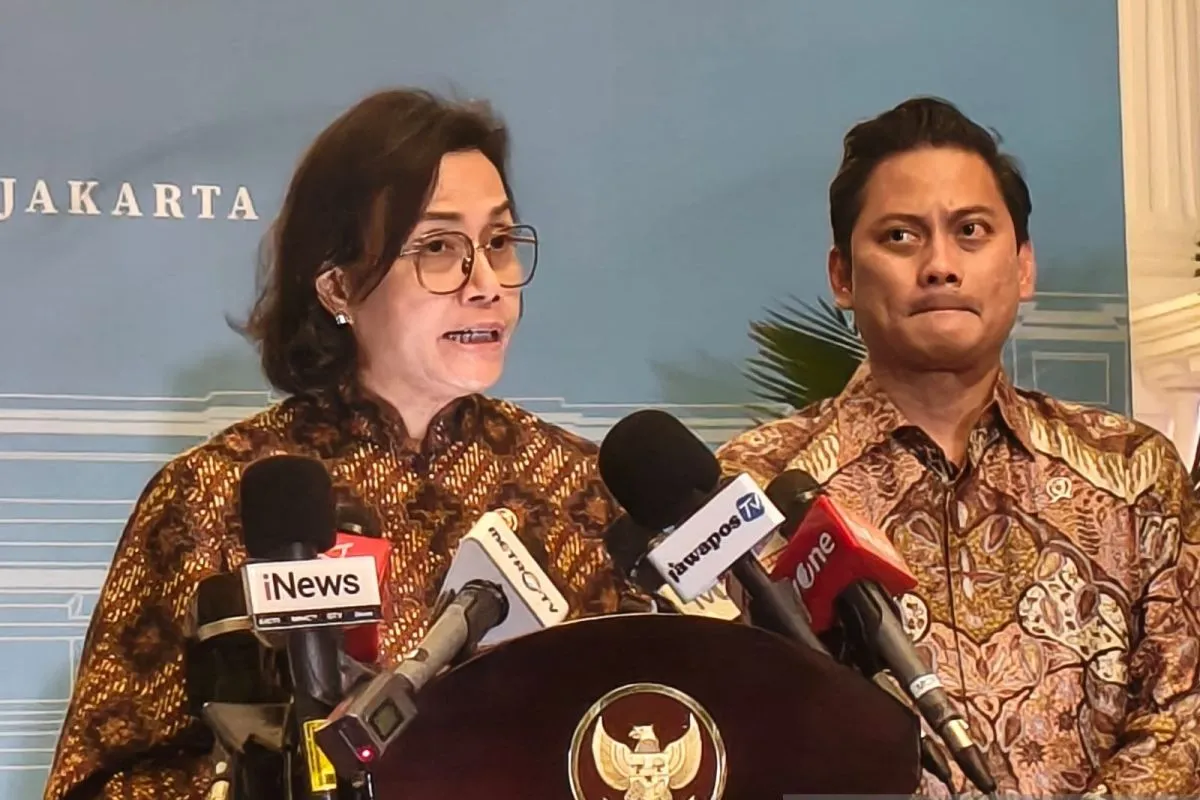 Ekonomi Indonesia Tertekan Geopolitik Global, Investasi Lesu, Rupiah Loyo!