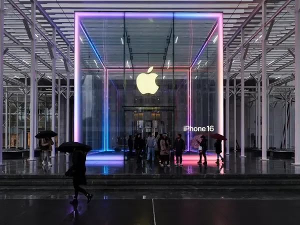 Apple Genjot Investasi AI, Akuisisi 7 Perusahaan