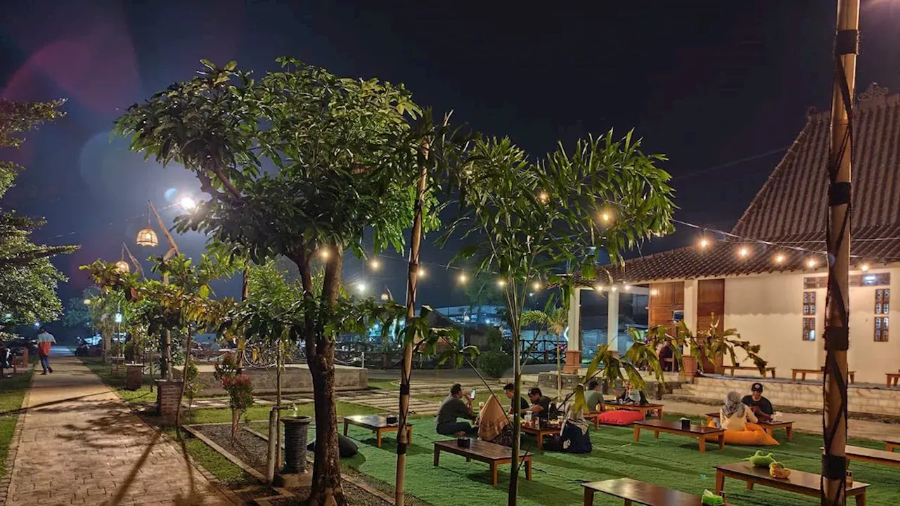 Kafe Tunggak Semi Pati: Dongkrak Ekonomi Desa, Ciptakan Lapangan Kerja